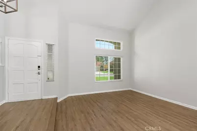 24499 Leafwood Drive, Murrieta, CA 92562 - Photo 5