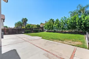 24499 Leafwood Dr, Murrieta, CA 92562 - Photo 29