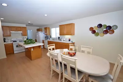 2725 S Buena Vista, Corona, CA 92882 - Photo 5