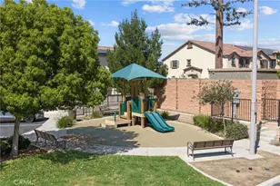 24131 Tuscany Ave, Murrieta, CA 92562 - Photo 29