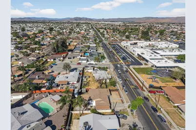 291 W Whittier, Hemet, CA 92543 - Photo 29