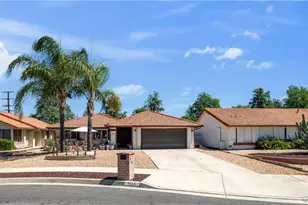 1114 Bottle Tree, Hemet, CA 92545 - Photo 3