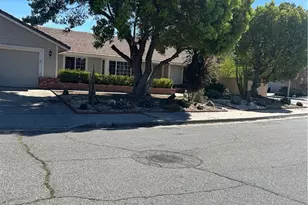 1515 Tabor Hill Ct, San Jacinto, CA 92583 - Photo 5