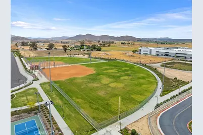 32622 Parker, Menifee, CA 92584 - Photo 49