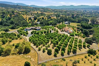 39275 Chaparral, Temecula, CA 92592 - Photo 43