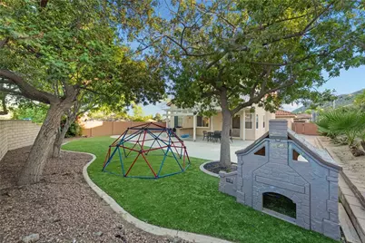 23480 Bending Oak Court, Murrieta, CA 92562 - Photo 45