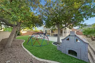 23480 Bending Oak Ct, Murrieta, CA 92562 - Photo 45