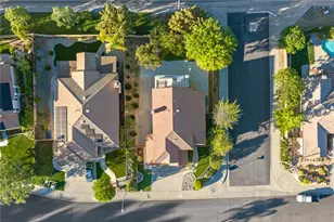 23480 Bending Oak Ct, Murrieta, CA 92562 - Photo 5