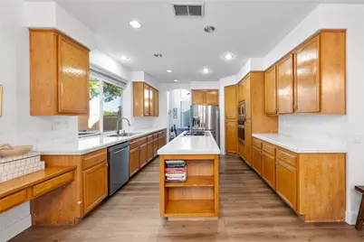 23480 Bending Oak Court, Murrieta, CA 92562 - Photo 19