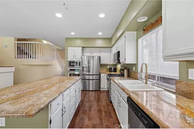 39673 Montebello Way, Murrieta, CA 92563 - Photo 7