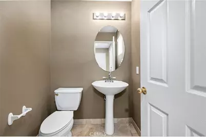 38332 Chestnut Circle, Murrieta, CA 92563 - Photo 15