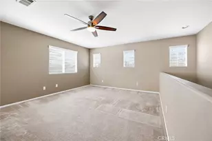 38332 Chestnut Cir, Murrieta, CA 92563 - Photo 17