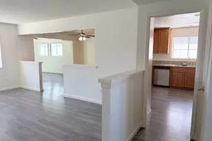 1095 Jadestone Ln, Corona, CA 92882 - Photo 3