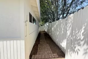 1095 Jadestone Ln, Corona, CA 92882 - Photo 33