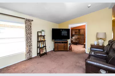 38079 Calle De Amor, Murrieta, CA 92563 - Photo 9