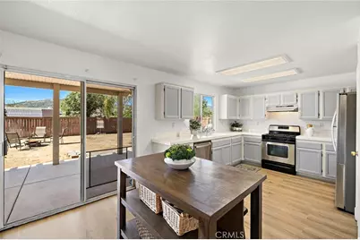 23023 Harbor Seal Court, Wildomar, CA 92595 - Photo 13