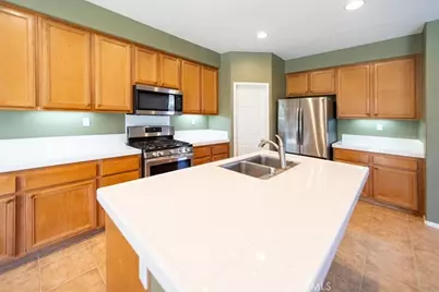 26655 Mark Twain Court, Menifee, CA 92586 - Photo 11