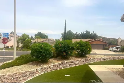 16496 Nectarine Way, Lake Elsinore, CA 92530 - Photo 3