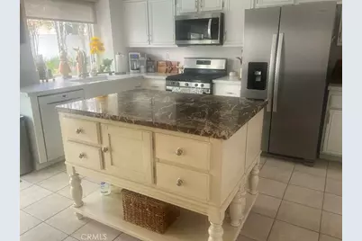 16496 Nectarine Way, Lake Elsinore, CA 92530 - Photo 9