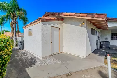 2899 Maple, Hemet, CA 92545 - Photo 23