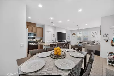 32395 Brunello Way, Temecula, CA 92591 - Photo 13