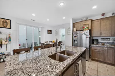 32395 Brunello Way, Temecula, CA 92591 - Photo 13