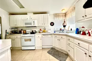 1499 Old Mountain, San Jacinto, CA 92583 - Photo 5