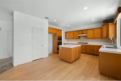 23281 Highland Oaks Court, Wildomar, CA 92595 - Photo 7