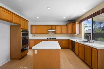 23281 Highland Oaks Court, Wildomar, CA 92595 - Photo 9