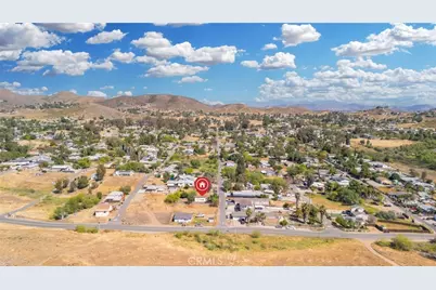23524 Lodge, Menifee, CA 92587 - Photo 5