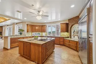 38075 Via Majorca, Murrieta, CA 92562 - Photo 13