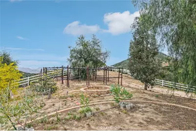 38075 Via Majorca, Murrieta, CA 92562 - Photo 71