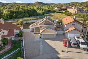 39055 Via Las Sintras, Murrieta, CA 92562 - Photo 3