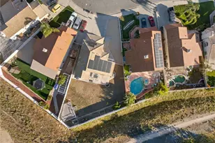 39055 Via Las Sintras, Murrieta, CA 92562 - Photo 41