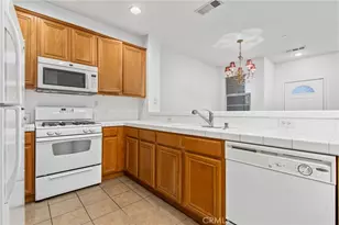 28253 Socorro, Murrieta, CA 92563 - Photo 15