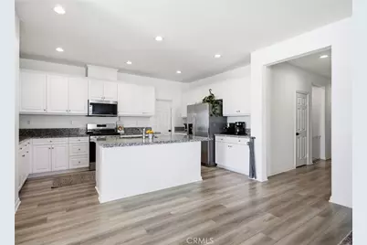 29068 Golden Sunset, Winchester, CA 92596 - Photo 7