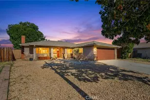 766 Robert Dr, Hemet, CA 92543 - Photo 3