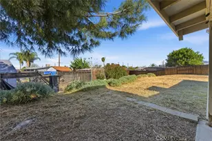 766 Robert Dr, Hemet, CA 92543 - Photo 35