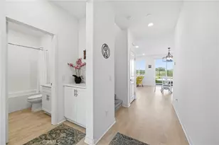 30218 Arroyo Springs, Murrieta, CA 92563 - Photo 17