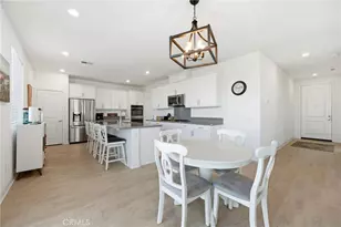 30218 Arroyo Springs, Murrieta, CA 92563 - Photo 5