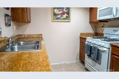 1110 W Blaine #107, Riverside, CA 92507 - Photo 15