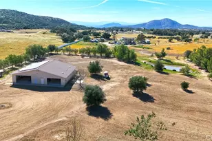 35389 Lynch Ln, Hemet, CA 92544 - Photo 7