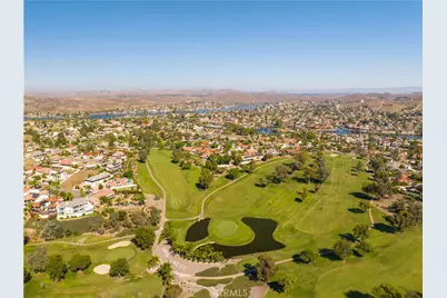 21951 Stawberry Lane, Canyon Lake, CA 92587 - Photo 19