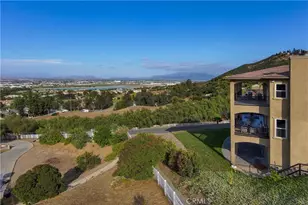 26045 Lucille Cir, Murrieta, CA 92562 - Photo 11