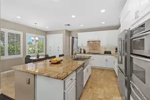 38220 Calle Cipres, Murrieta, CA 92562 - Photo 19