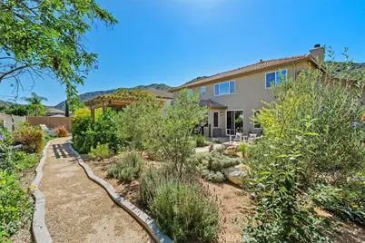 38220 Calle Cipres, Murrieta, CA 92562 - Photo 45