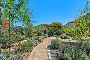 38220 Calle Cipres, Murrieta, CA 92562 - Photo 43