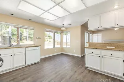 24446 Saradella Court, Murrieta, CA 92562 - Photo 9