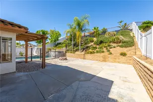 24446 Saradella Ct, Murrieta, CA 92562 - Photo 21
