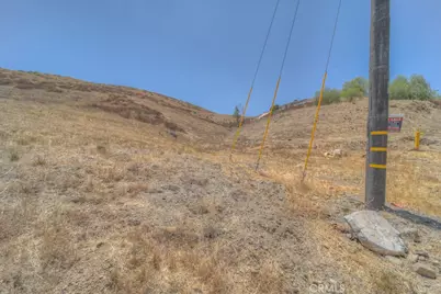 28305 Connecticut, Menifee, CA 92587 - Photo 3